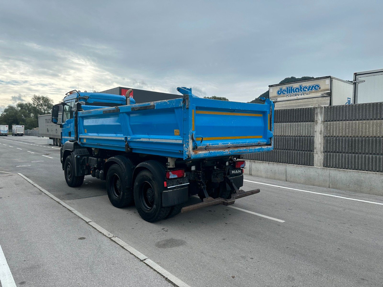 MAN TGS 26.460 6X4 Hydrodrive Bordmatik - מזהיר: תמונה 3 MAN TGS 26.460 6X4 Hydrodrive Bordmatik - מזהיר: תמונה 3
