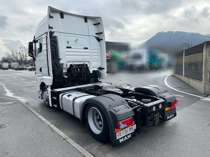 MAN TGX 18.510 4X2 LL SA Intarder Klima ACC - יחידת טרקטור: תמונה 4 MAN TGX 18.510 4X2 LL SA Intarder Klima ACC - יחידת טרקטור: תמונה 4