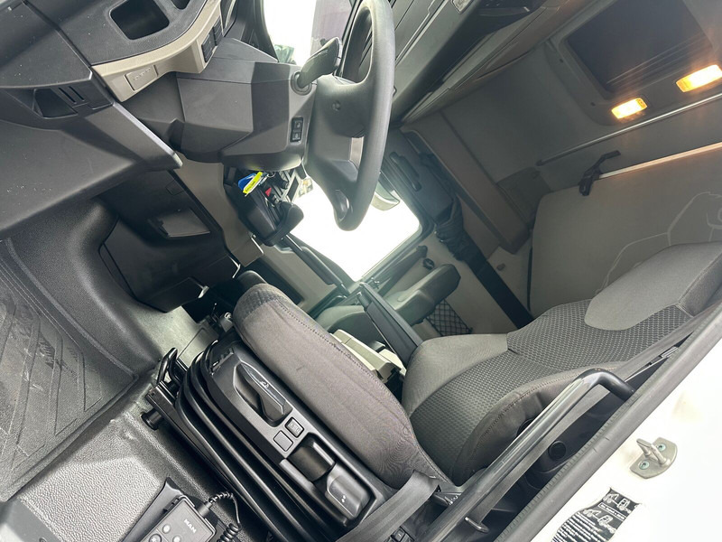 MAN TGX 18.510 4X2 LL SA Intarder Klima ACC - יחידת טרקטור: תמונה 5 MAN TGX 18.510 4X2 LL SA Intarder Klima ACC - יחידת טרקטור: תמונה 5