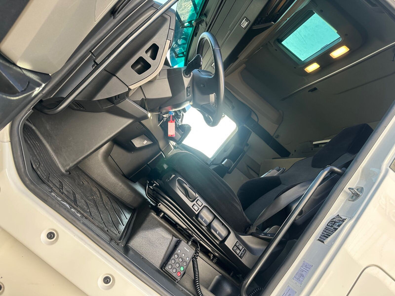 MAN TGX 26.520 LL klima Led - משאית עם שלדת תא: תמונה 5 MAN TGX 26.520 LL klima Led - משאית עם שלדת תא: תמונה 5