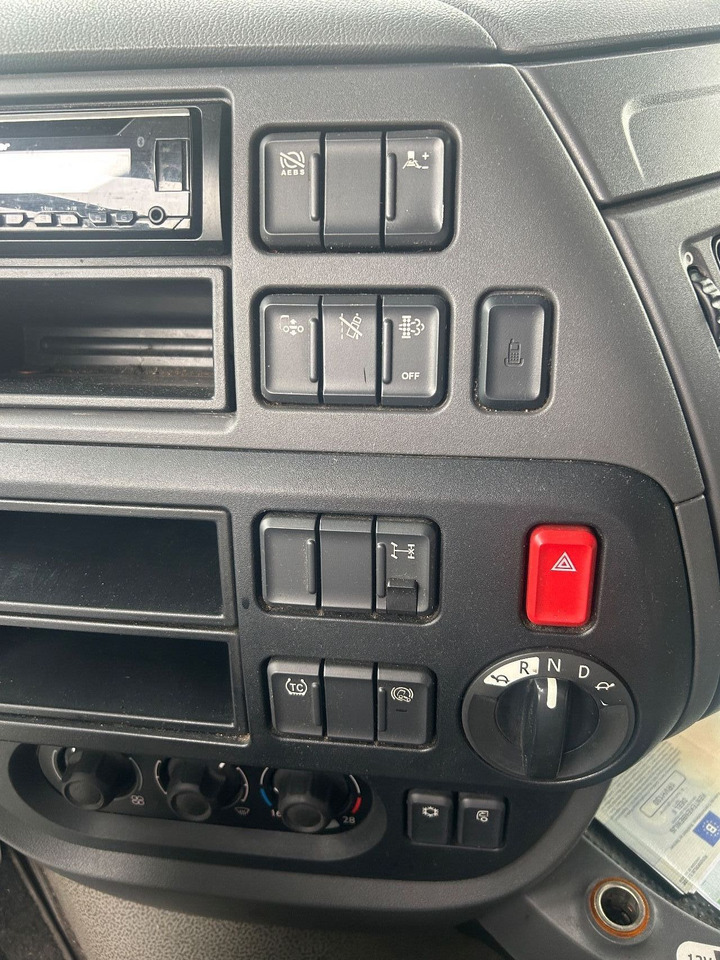 יחידת טרקטור DAF XF 106.440 XF106-440 Space Cab, Full spoilers: תמונה 6
