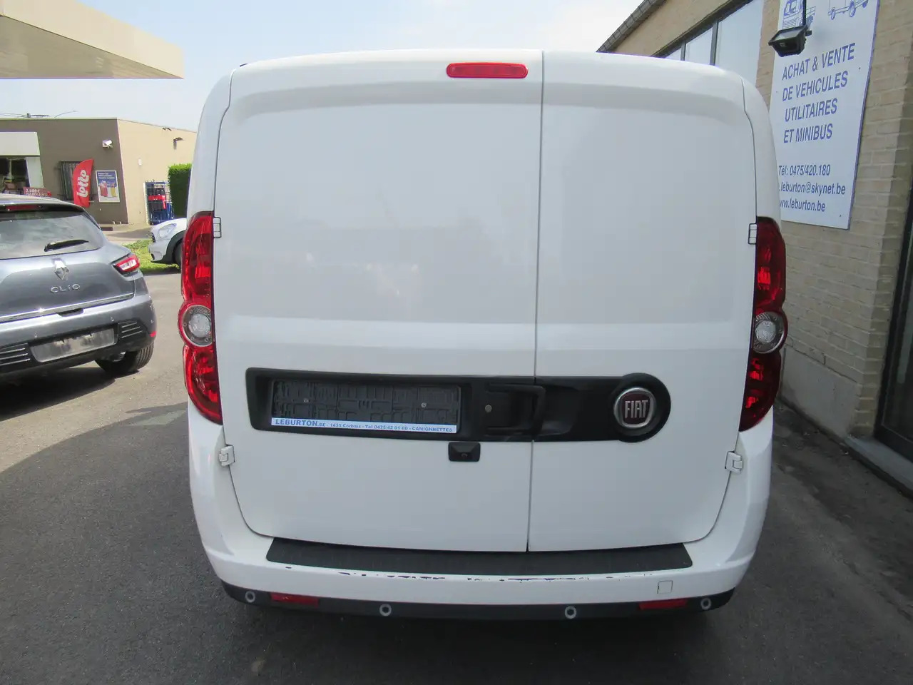 Fiat Doblo CLIM AUTO, NAVI, CRUISE 10500€+TVA/BTW - כלי רכב מסחרי קטן: תמונה 4 Fiat Doblo CLIM AUTO, NAVI, CRUISE 10500€+TVA/BTW - כלי רכב מסחרי קטן: תמונה 4