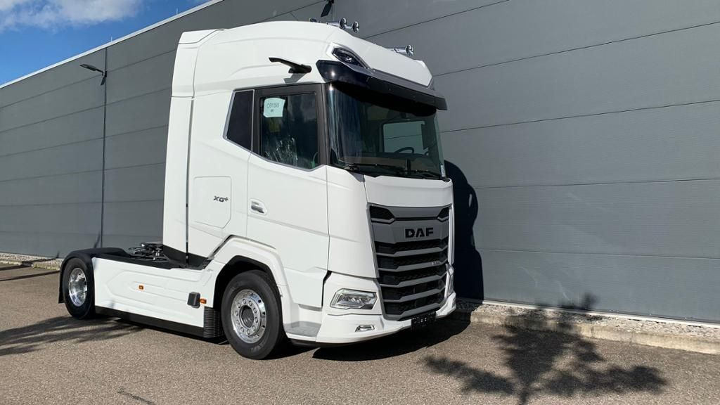 DAF XG+ 530 FT Leder Alcoa Vollluft Standklima - יחידת טרקטור: תמונה 1 DAF XG+ 530 FT Leder Alcoa Vollluft Standklima - יחידת טרקטור: תמונה 1