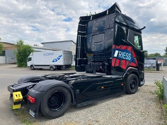 DAF XG 530 FT Vollluft Leder Kamera SpurH - יחידת טרקטור: תמונה 4 DAF XG 530 FT Vollluft Leder Kamera SpurH - יחידת טרקטור: תמונה 4