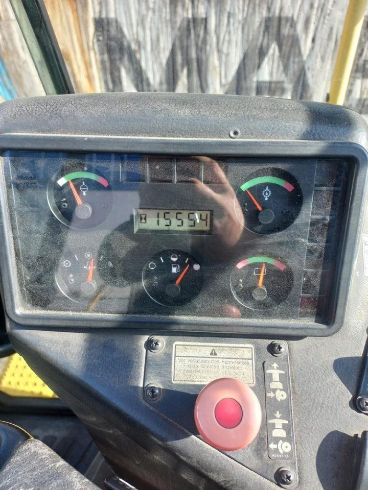 Hyster H22.00XM-12EC - מפעיל מכולות: תמונה 5 Hyster H22.00XM-12EC - מפעיל מכולות: תמונה 5