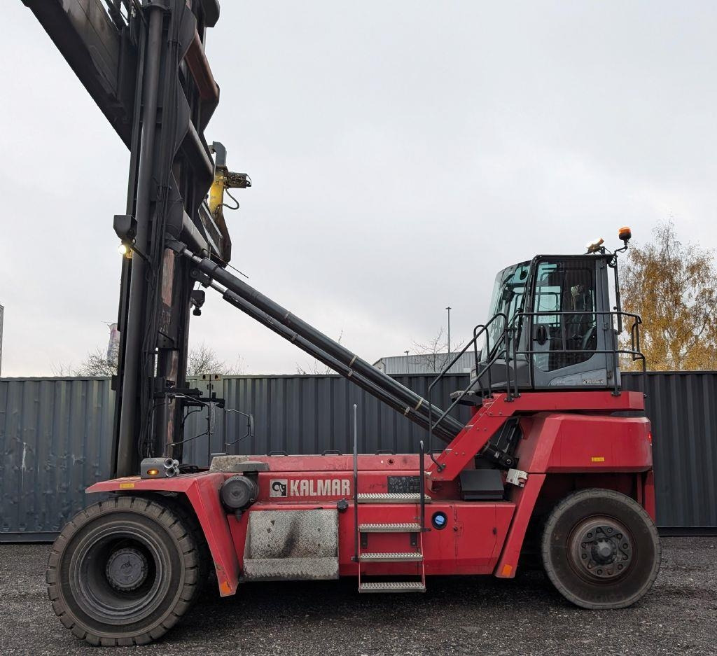 Kalmar DCG100-45ED7 - מפעיל מכולות: תמונה 3 Kalmar DCG100-45ED7 - מפעיל מכולות: תמונה 3