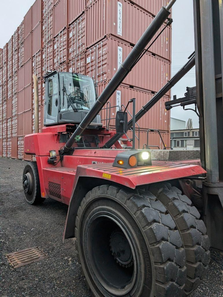 Kalmar DCG100-45ED7 - מפעיל מכולות: תמונה 5 Kalmar DCG100-45ED7 - מפעיל מכולות: תמונה 5