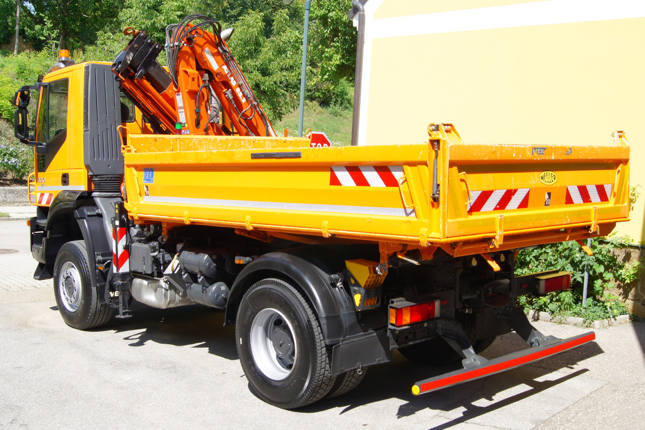IVECO 190T33 Trakker 4x4/ATLAS 85.2/Euro5/Winterdienst/Streuer - מפלסת שלג: תמונה 4 IVECO 190T33 Trakker 4x4/ATLAS 85.2/Euro5/Winterdienst/Streuer - מפלסת שלג: תמונה 4