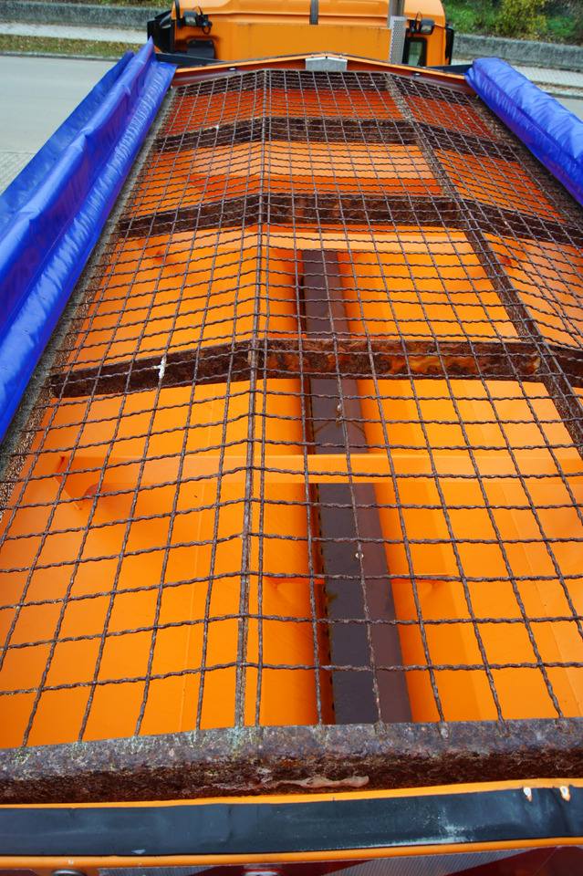 מפזר חול/ מלח עבור משאית הרמת וו KÜPPER-WEISSSER/GMEINER/BUCHER Feuchtsalzstreuer Salzstreuer Streuer auf Abrollgestell: תמונה 19 מפזר חול/ מלח עבור משאית הרמת וו KÜPPER-WEISSSER/GMEINER/BUCHER Feuchtsalzstreuer Salzstreuer Streuer auf Abrollgestell: תמונה 19