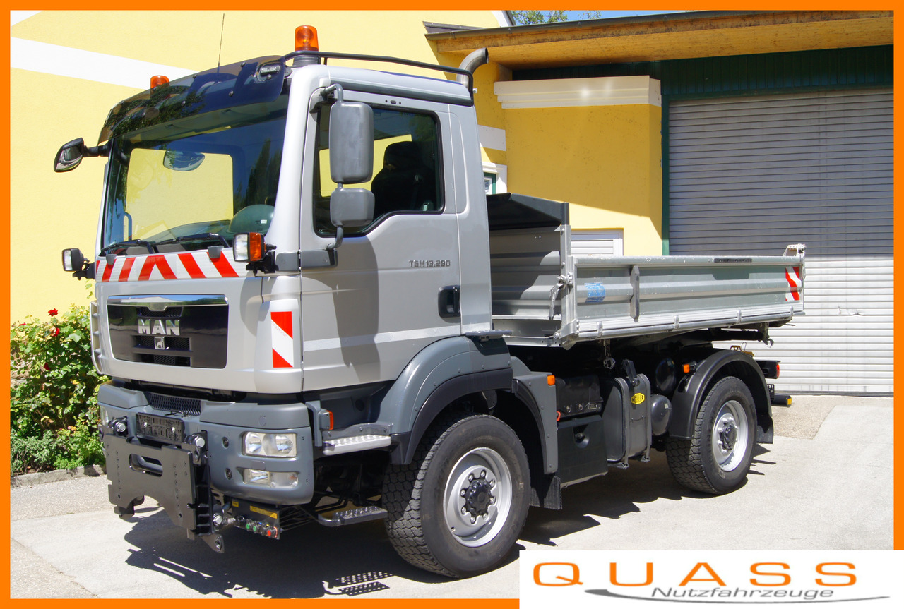 MAN TGM 13.290/4x4/TÜV/Euro 5/einzelbereift/Winterdienst - מפלסת שלג: תמונה 1 MAN TGM 13.290/4x4/TÜV/Euro 5/einzelbereift/Winterdienst - מפלסת שלג: תמונה 1