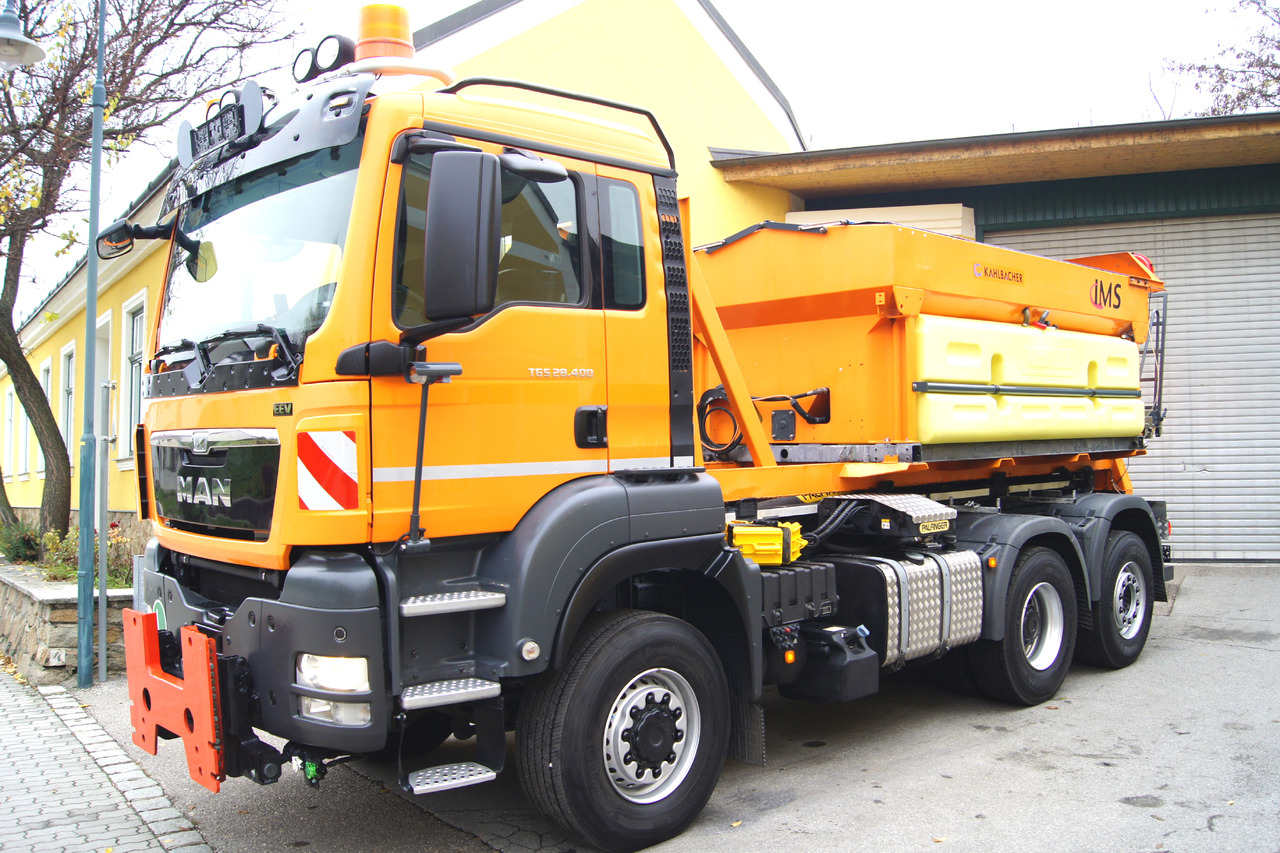 MAN TGS 28.400 BL 6x4-4/TÜV/PALIFT/Winterdienst/Salzstreuer/Streuer/Schneepflug - מזהיר: תמונה 3 MAN TGS 28.400 BL 6x4-4/TÜV/PALIFT/Winterdienst/Salzstreuer/Streuer/Schneepflug - מזהיר: תמונה 3