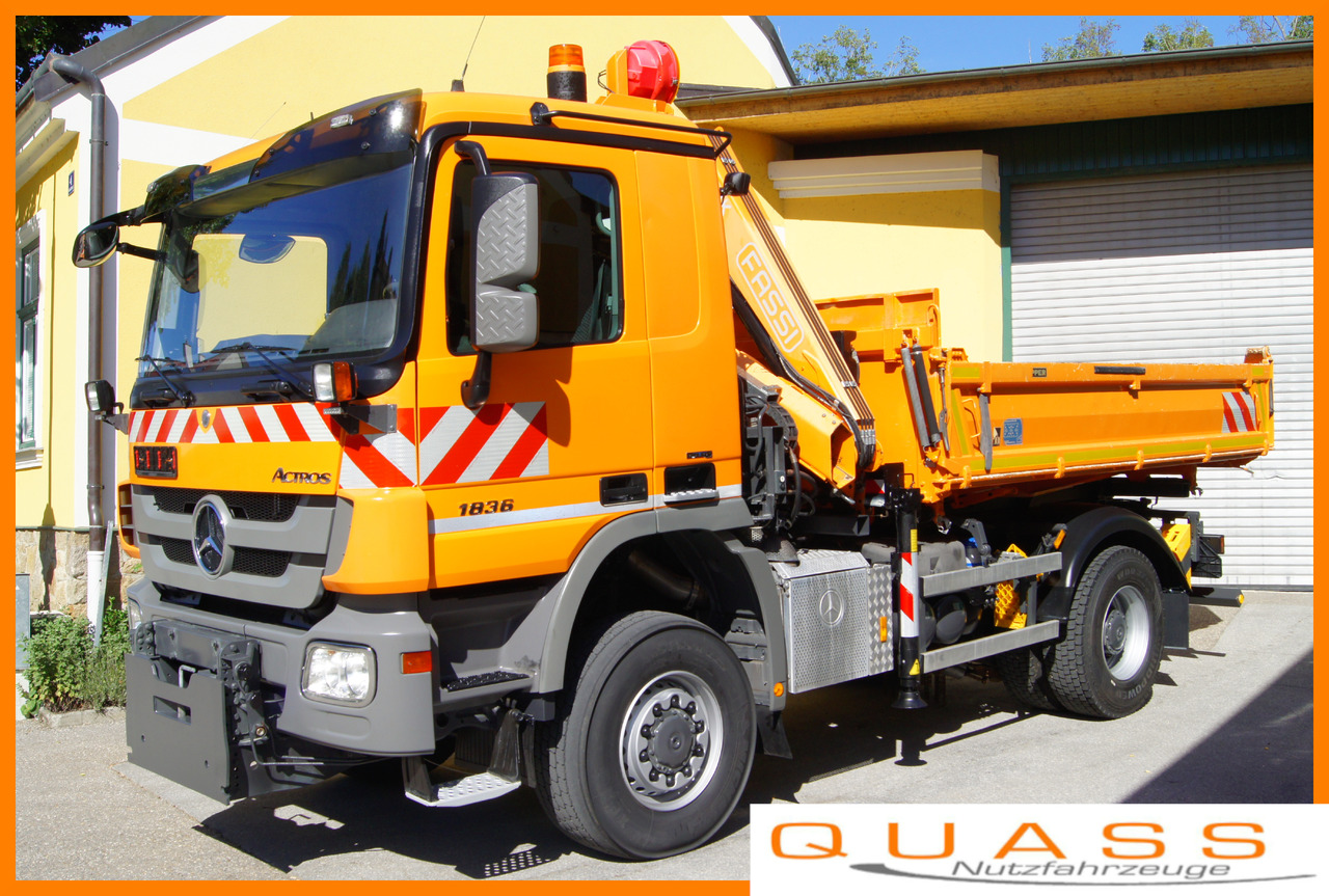 MERCEDES-BENZ ACTROS 1836 /4x4/TÜV/FASSI 110/MEILLER/Winterdienst/Wechselsystem - מפלסת שלג: תמונה 1 MERCEDES-BENZ ACTROS 1836 /4x4/TÜV/FASSI 110/MEILLER/Winterdienst/Wechselsystem - מפלסת שלג: תמונה 1