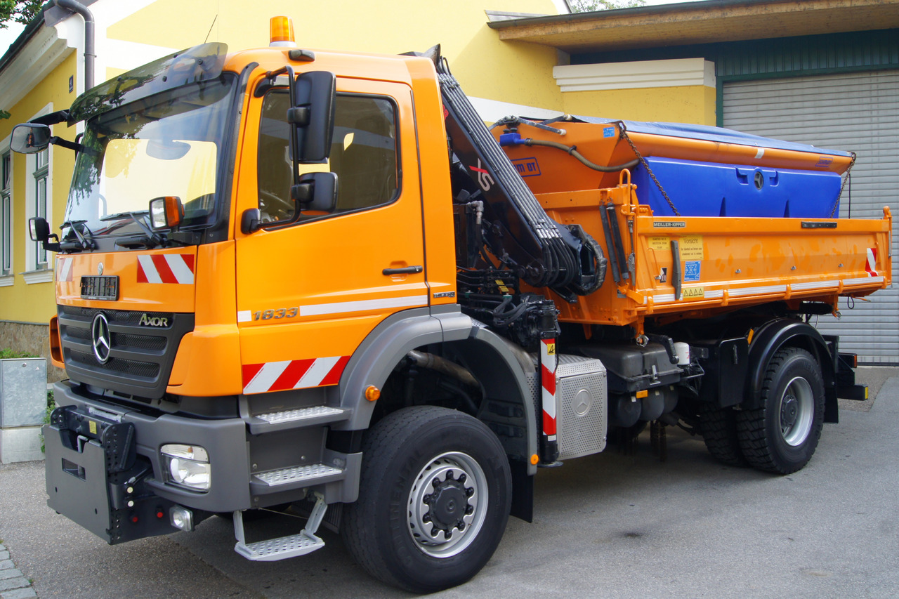 MERCEDES-BENZ AXOR 1833 4x4/TÜV/Eur4/HIAB 088/MEILLER/Winterdienst/Salzstreuer - משאית מנוף: תמונה 2 MERCEDES-BENZ AXOR 1833 4x4/TÜV/Eur4/HIAB 088/MEILLER/Winterdienst/Salzstreuer - משאית מנוף: תמונה 2