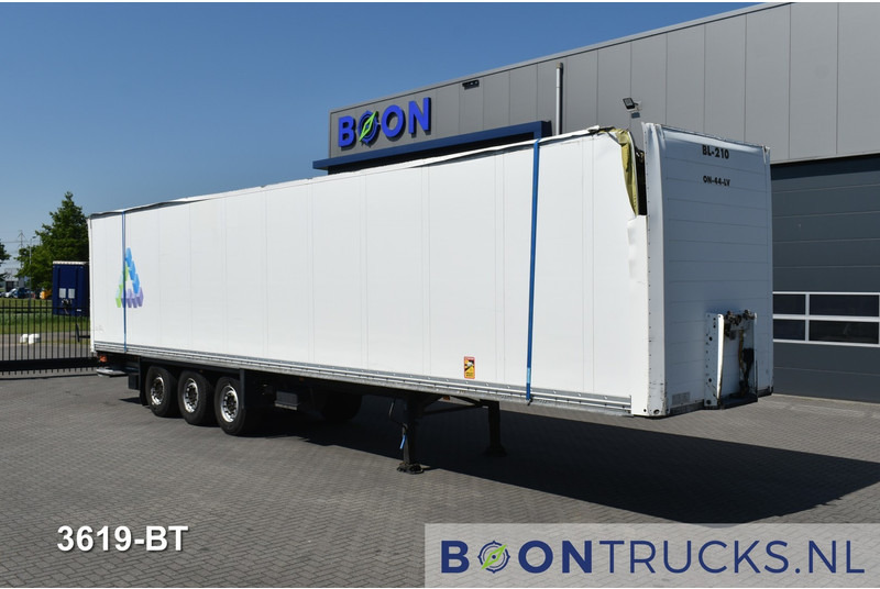 Schmitz Cargobull SCB*S3B | DAMAGED / SCHADE * TAIL LIFT (WORKING) * DISC BRAKES - סמיטריילר בתיבה סגורה: תמונה 4 Schmitz Cargobull SCB*S3B | DAMAGED / SCHADE * TAIL LIFT (WORKING) * DISC BRAKES - סמיטריילר בתיבה סגורה: תמונה 4
