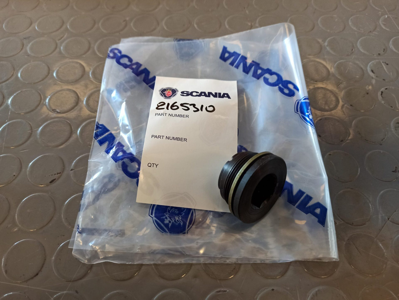 NEW ORIGINAL PLUG - 2165310 - סרן וחלקים עבור משאית: תמונה 1 NEW ORIGINAL PLUG - 2165310 - סרן וחלקים עבור משאית: תמונה 1