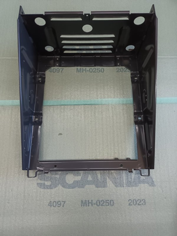 SCANIA BATTERY BOX - 367510 - מצבר עבור משאית: תמונה 1 SCANIA BATTERY BOX - 367510 - מצבר עבור משאית: תמונה 1