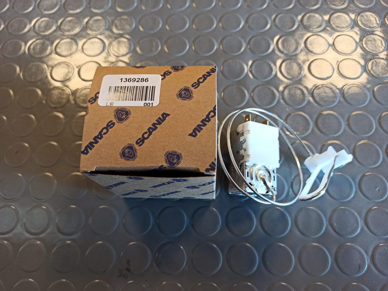 SCANIA EVAPORATOR THERMOSTAT - 1369286 - תרמוסטט עבור משאית: תמונה 1 SCANIA EVAPORATOR THERMOSTAT - 1369286 - תרמוסטט עבור משאית: תמונה 1