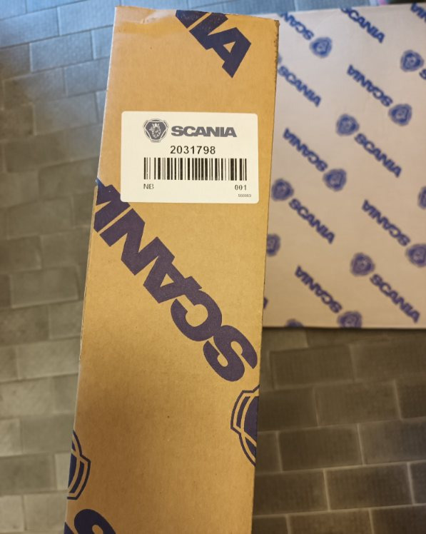 SCANIA SUN VISOR 2031798 - סוכך שמש עבור משאית: תמונה 2 SCANIA SUN VISOR 2031798 - סוכך שמש עבור משאית: תמונה 2