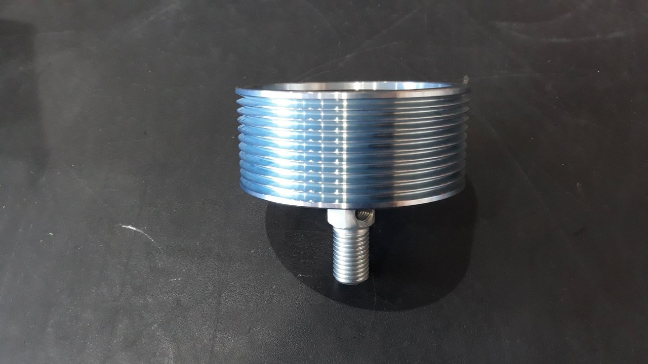 VOLVO BELT TENSINOR WHEEL 22089601 - מותחן חגורה עבור משאית: תמונה 3 VOLVO BELT TENSINOR WHEEL 22089601 - מותחן חגורה עבור משאית: תמונה 3