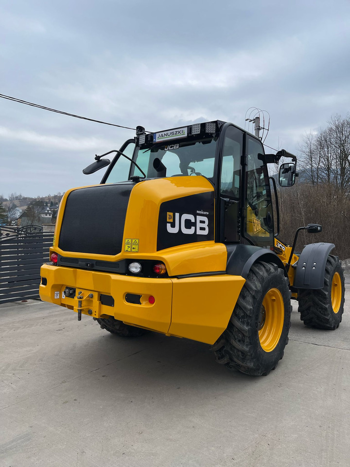 JCB TM320s - מעמיס גלגלים טלסקופי: תמונה 5 JCB TM320s - מעמיס גלגלים טלסקופי: תמונה 5