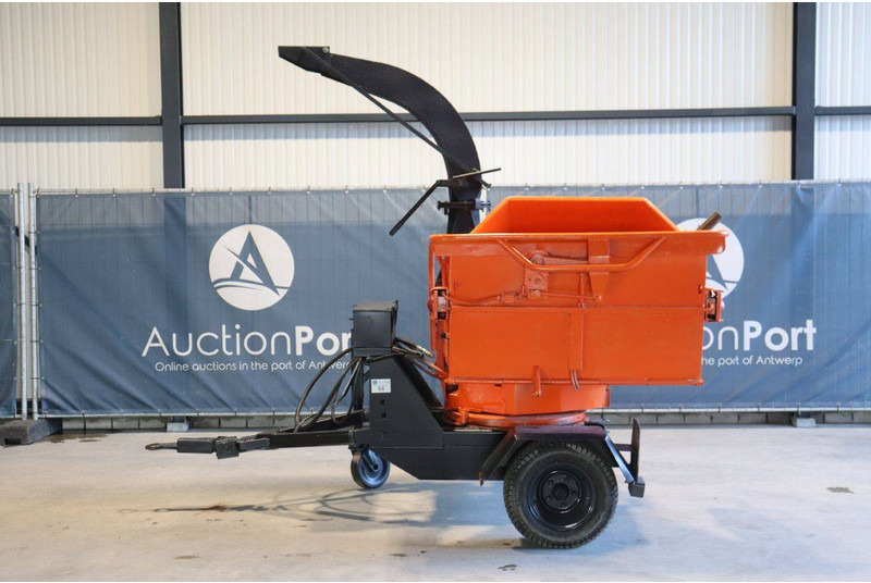 327 ZS - מגרסת עץ: תמונה 2 327 ZS - מגרסת עץ: תמונה 2