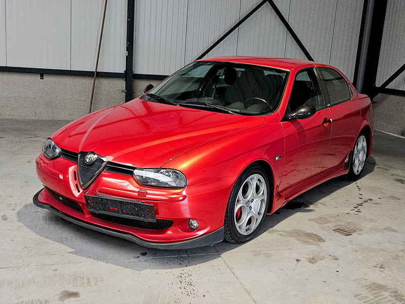 Alfa Romeo 156 GTA - סדאן: תמונה 1 Alfa Romeo 156 GTA - סדאן: תמונה 1