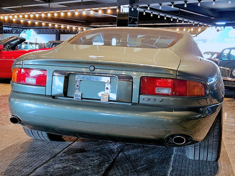 Aston Martin DB7 Automatic - מכונית: תמונה 5 Aston Martin DB7 Automatic - מכונית: תמונה 5