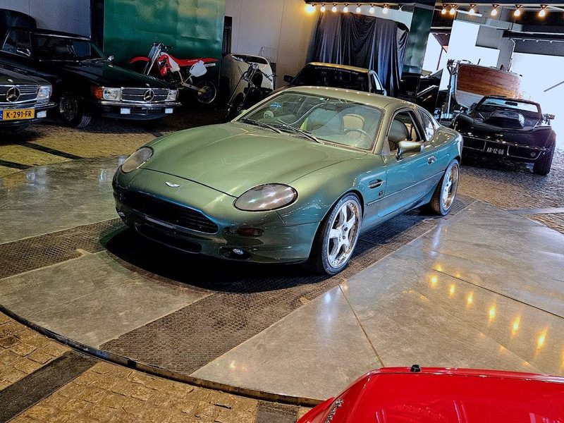 Aston Martin DB7 Automatic - מכונית: תמונה 1 Aston Martin DB7 Automatic - מכונית: תמונה 1