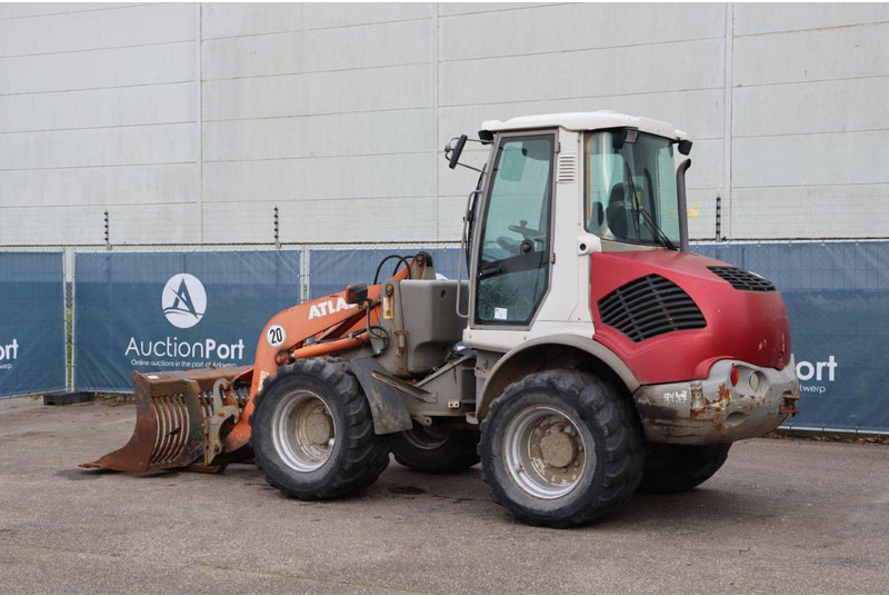 Atlas AR 65-95 - מעמיס גלגלים: תמונה 4 Atlas AR 65-95 - מעמיס גלגלים: תמונה 4