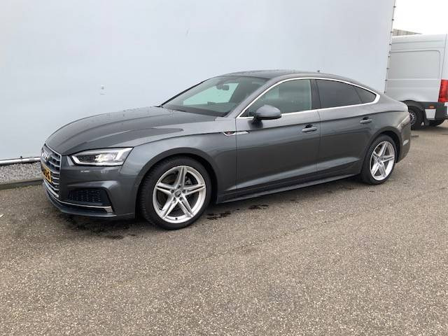 Audi A5 Sportback G-Tron S Line Edition - סדאן: תמונה 1 Audi A5 Sportback G-Tron S Line Edition - סדאן: תמונה 1