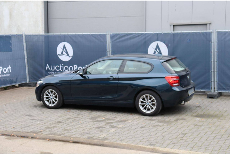 BMW 1 Serie 116ED - סדאן: תמונה 3 BMW 1 Serie 116ED - סדאן: תמונה 3