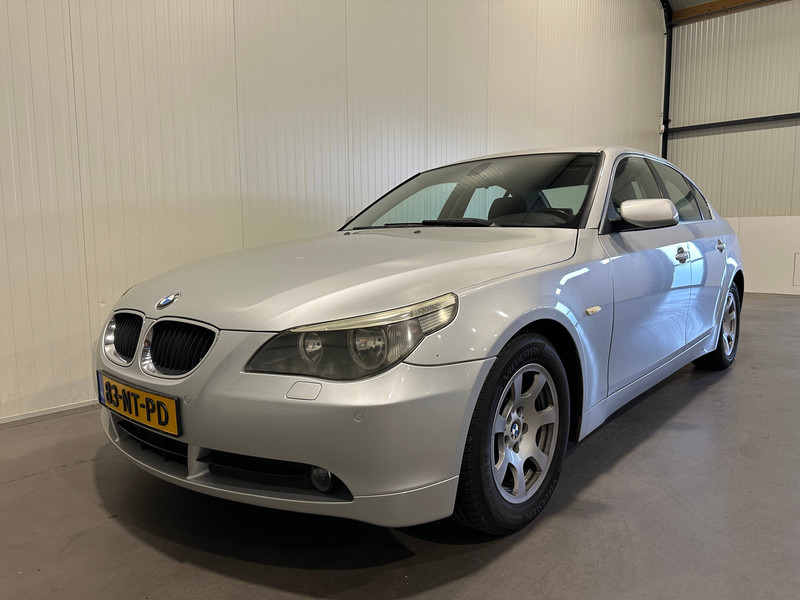 BMW 5 Serie 520i Executive - סדאן: תמונה 1 BMW 5 Serie 520i Executive - סדאן: תמונה 1