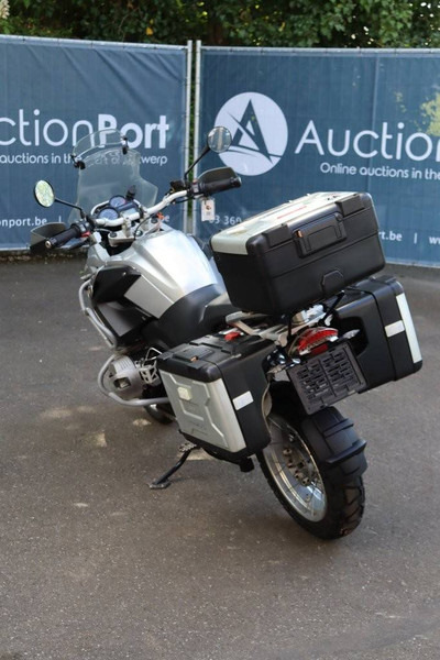 BMW R1200GS - אופנוע: תמונה 4 BMW R1200GS - אופנוע: תמונה 4