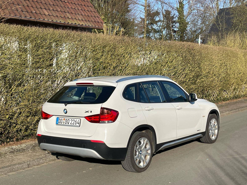 BMW X1 - סדאן: תמונה 2 BMW X1 - סדאן: תמונה 2