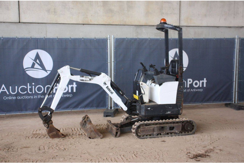 Bobcat E10Z - מיני מחפר: תמונה 1 Bobcat E10Z - מיני מחפר: תמונה 1