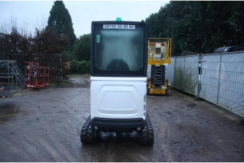 Bobcat E17 - מיני מחפר: תמונה 4 Bobcat E17 - מיני מחפר: תמונה 4