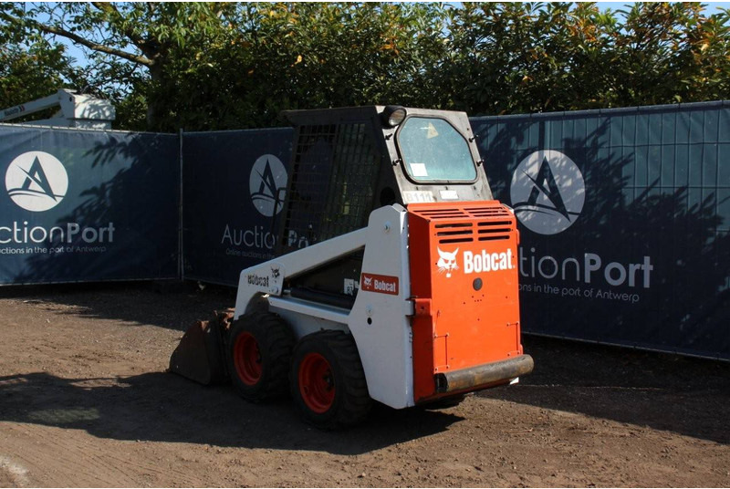 Bobcat S70 - מעמיס גלגלים: תמונה 3 Bobcat S70 - מעמיס גלגלים: תמונה 3