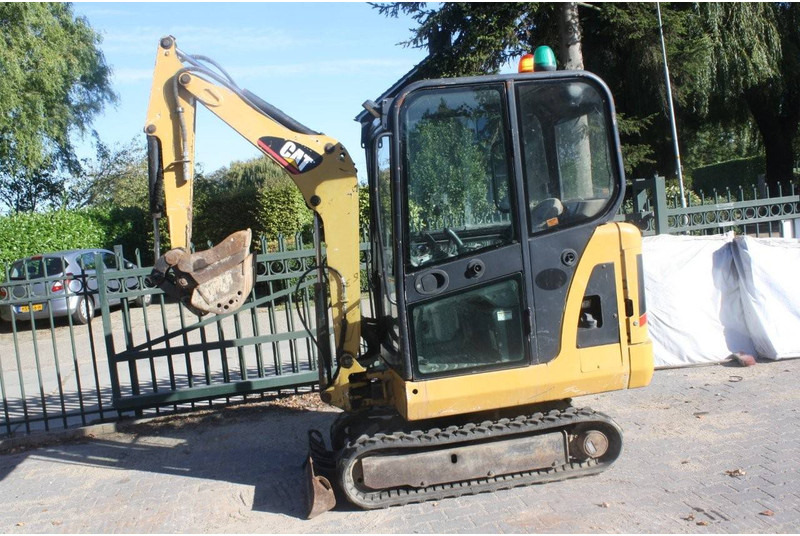 Caterpillar 301.6C - מיני מחפר: תמונה 4 Caterpillar 301.6C - מיני מחפר: תמונה 4