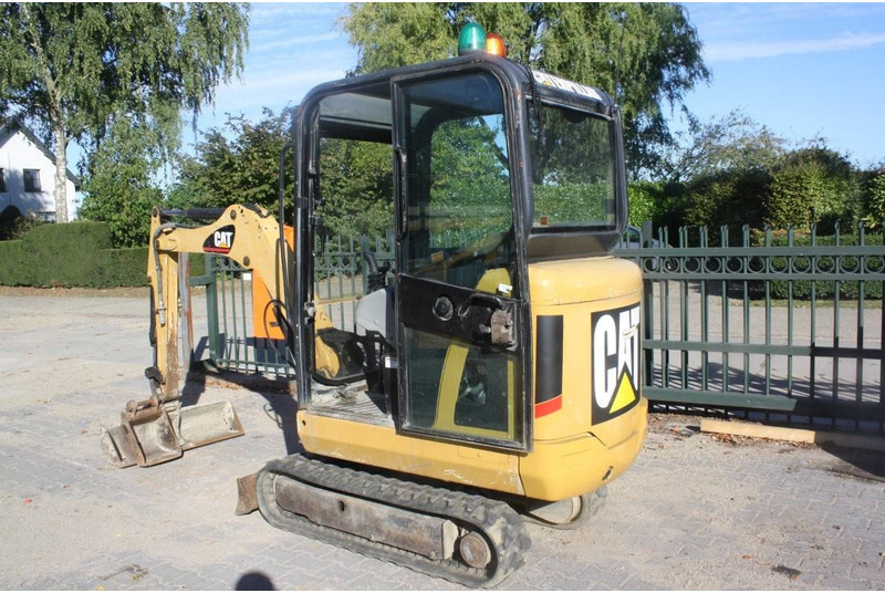 Caterpillar 301.6C - מיני מחפר: תמונה 3 Caterpillar 301.6C - מיני מחפר: תמונה 3