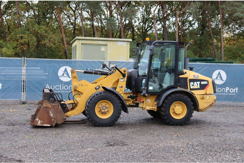 Caterpillar 906H2 - מעמיס גלגלים: תמונה 1 Caterpillar 906H2 - מעמיס גלגלים: תמונה 1