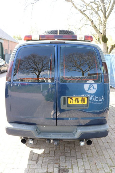 Chevrolet Express 6.5 TD - כלי רכב מסחרי עם לוח: תמונה 4 Chevrolet Express 6.5 TD - כלי רכב מסחרי עם לוח: תמונה 4