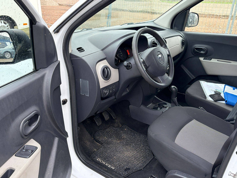 Dacia Dokker 1.5 CDI 90 Ambiance - כלי רכב מסחרי עם לוח: תמונה 2 Dacia Dokker 1.5 CDI 90 Ambiance - כלי רכב מסחרי עם לוח: תמונה 2