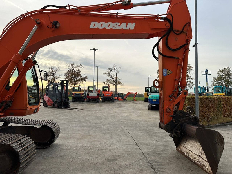 מחפר סורק Doosan 175MC-V: תמונה 15 מחפר סורק Doosan 175MC-V: תמונה 15