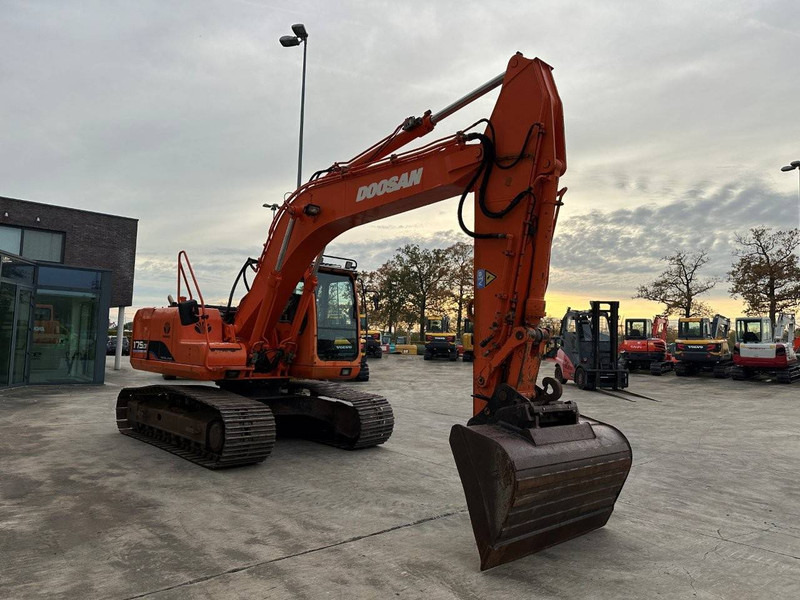 Doosan 175MC-V - מחפר סורק: תמונה 3 Doosan 175MC-V - מחפר סורק: תמונה 3
