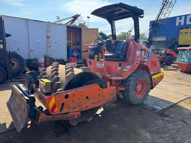 Dynapac CA134PD - מדחס: תמונה 1 Dynapac CA134PD - מדחס: תמונה 1