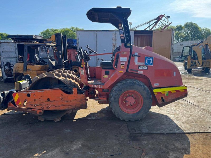 Dynapac CA134PD - מדחס: תמונה 2 Dynapac CA134PD - מדחס: תמונה 2