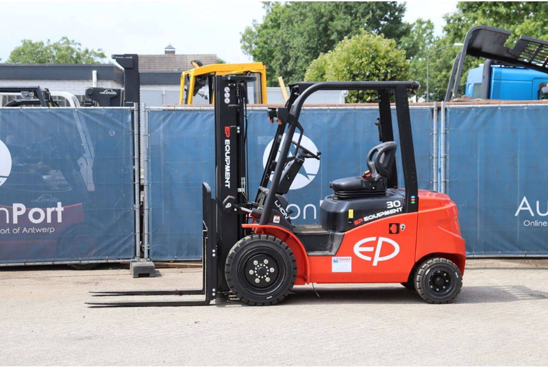 EP Equipment EFL303 - מלגזה חשמלית: תמונה 1 EP Equipment EFL303 - מלגזה חשמלית: תמונה 1