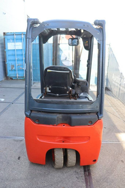 Fenwick-Linde E16-01 - מלגזה חשמלית: תמונה 4 Fenwick-Linde E16-01 - מלגזה חשמלית: תמונה 4