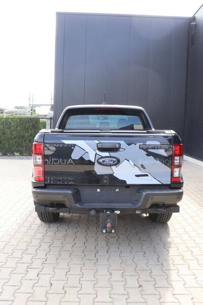 Ford Ranger Raptor - סדאן: תמונה 5 Ford Ranger Raptor - סדאן: תמונה 5