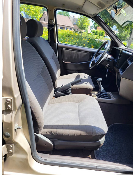 סדאן Ford Sierra 1.3: תמונה 7